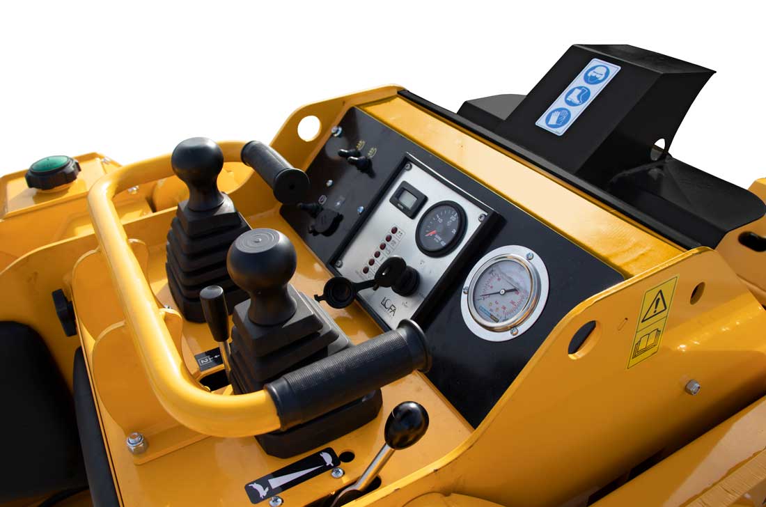 Baumalight TRL620D Mini Track Loader powered by Kubota