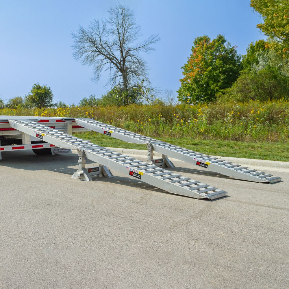 HD Ramps 8' L x 18" W 2 Bunk Load Leveler / 4 Ramp Master Kit for 18" H Step Deck Trailers - 23,500 lb. Cap