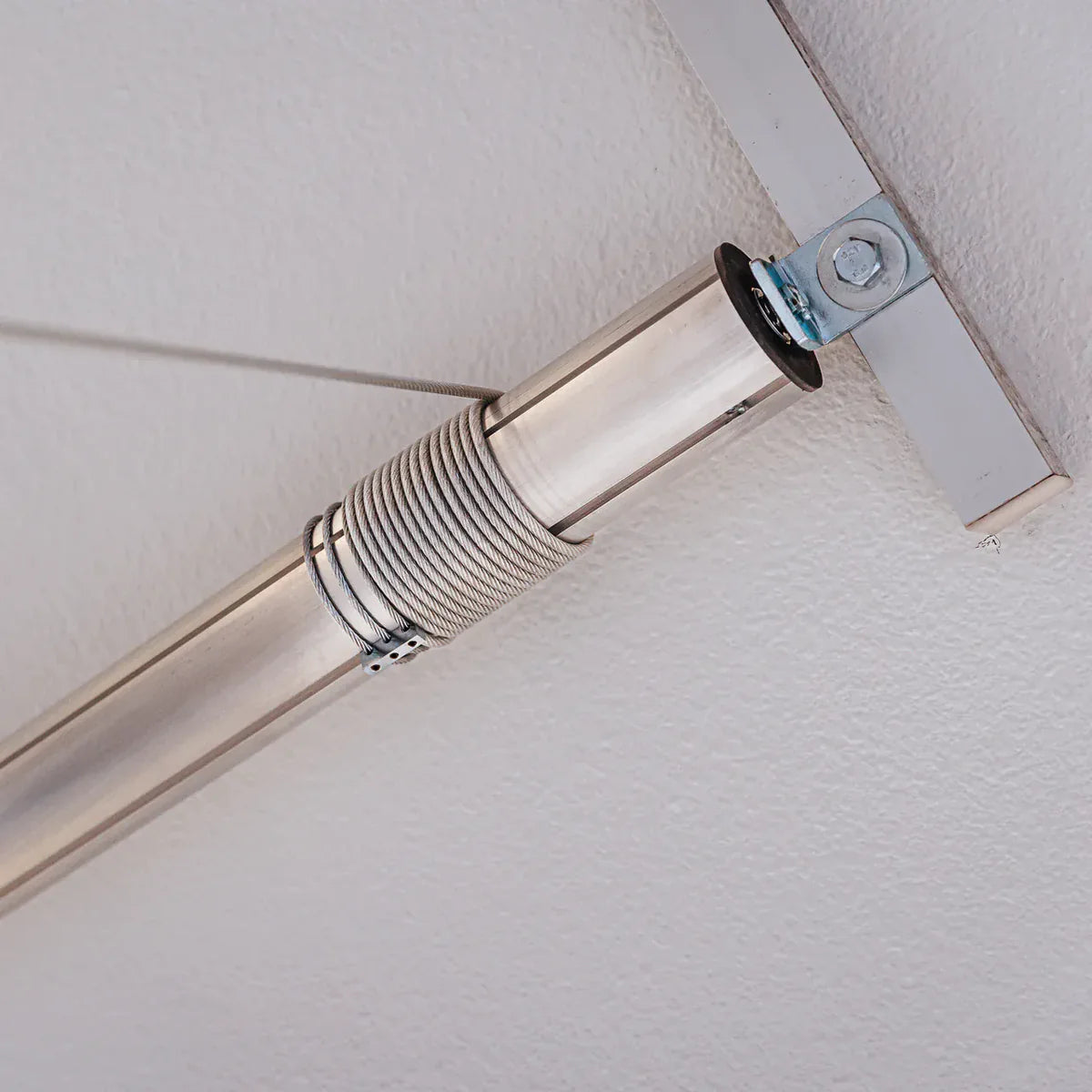 Auxx Lift Storage Lift