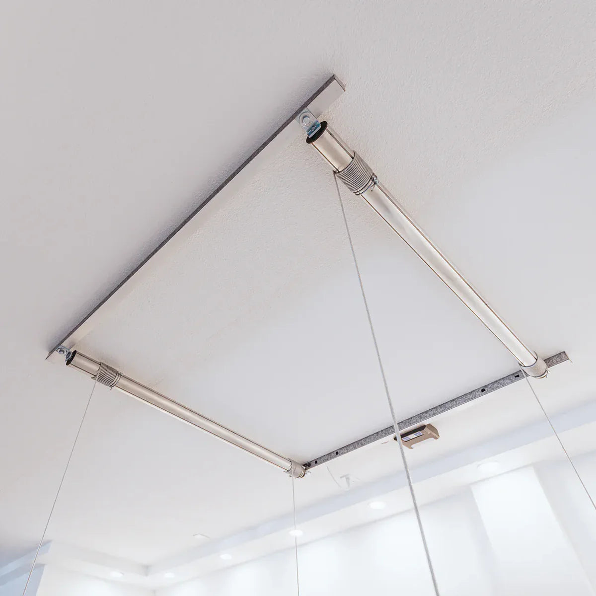 Auxx Lift Storage Lift
