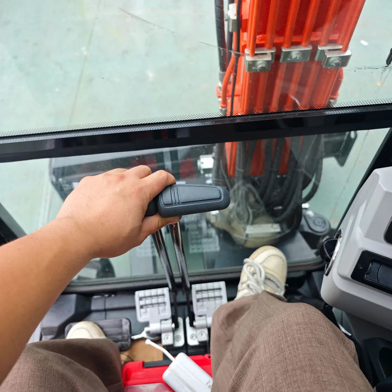 AGT CFG45UF 3.8 Ton Mini Excavator – Kubota Diesel, A/C Cab
