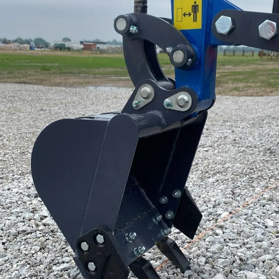 AGT 1.3 Ton Mini Excavator w/ Yanmar 18.4HP Diesel Engine, 89" Dig Depth, Retractable Tracks & Pilot Control | DM20YM