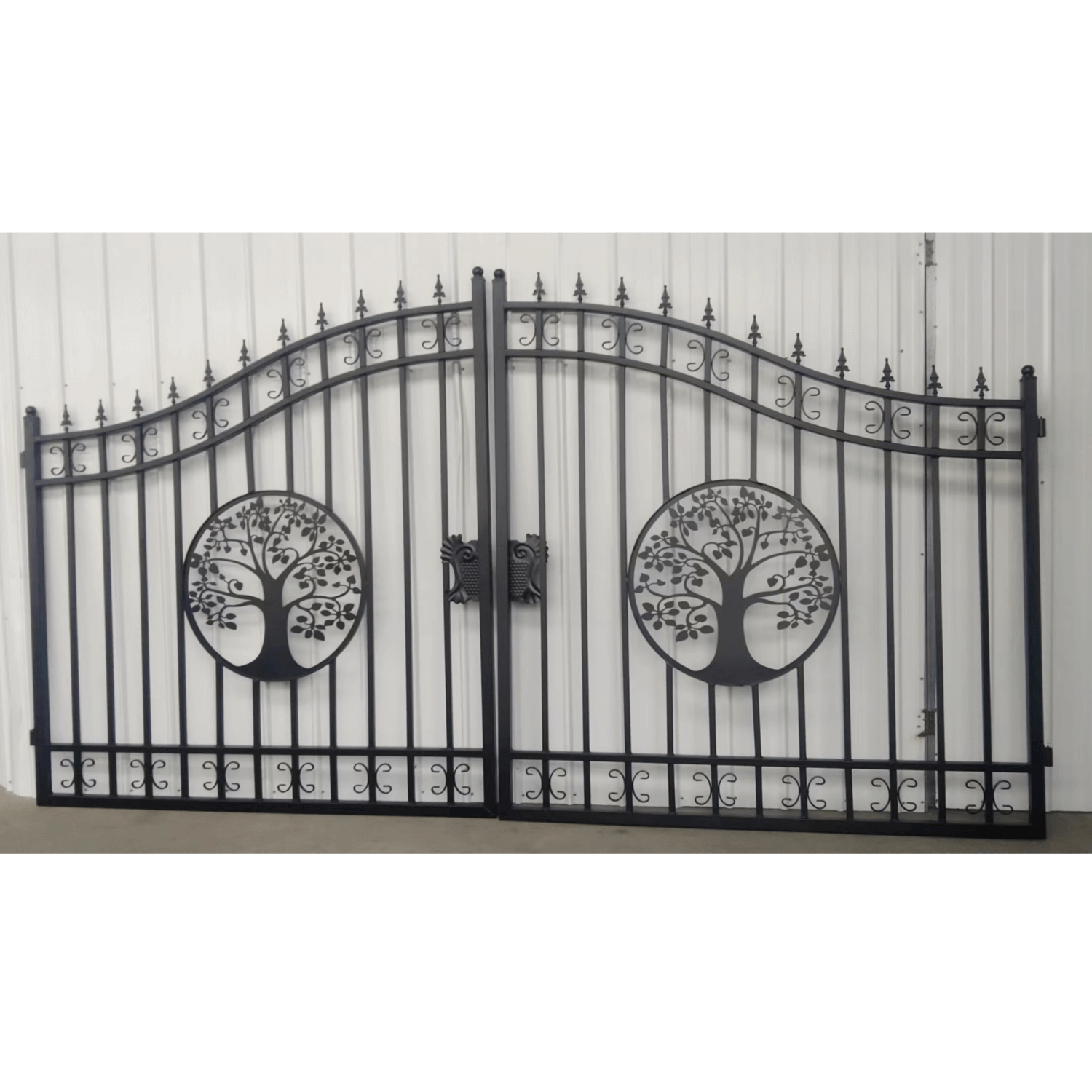 Iron Gate for Driveway #design_tree