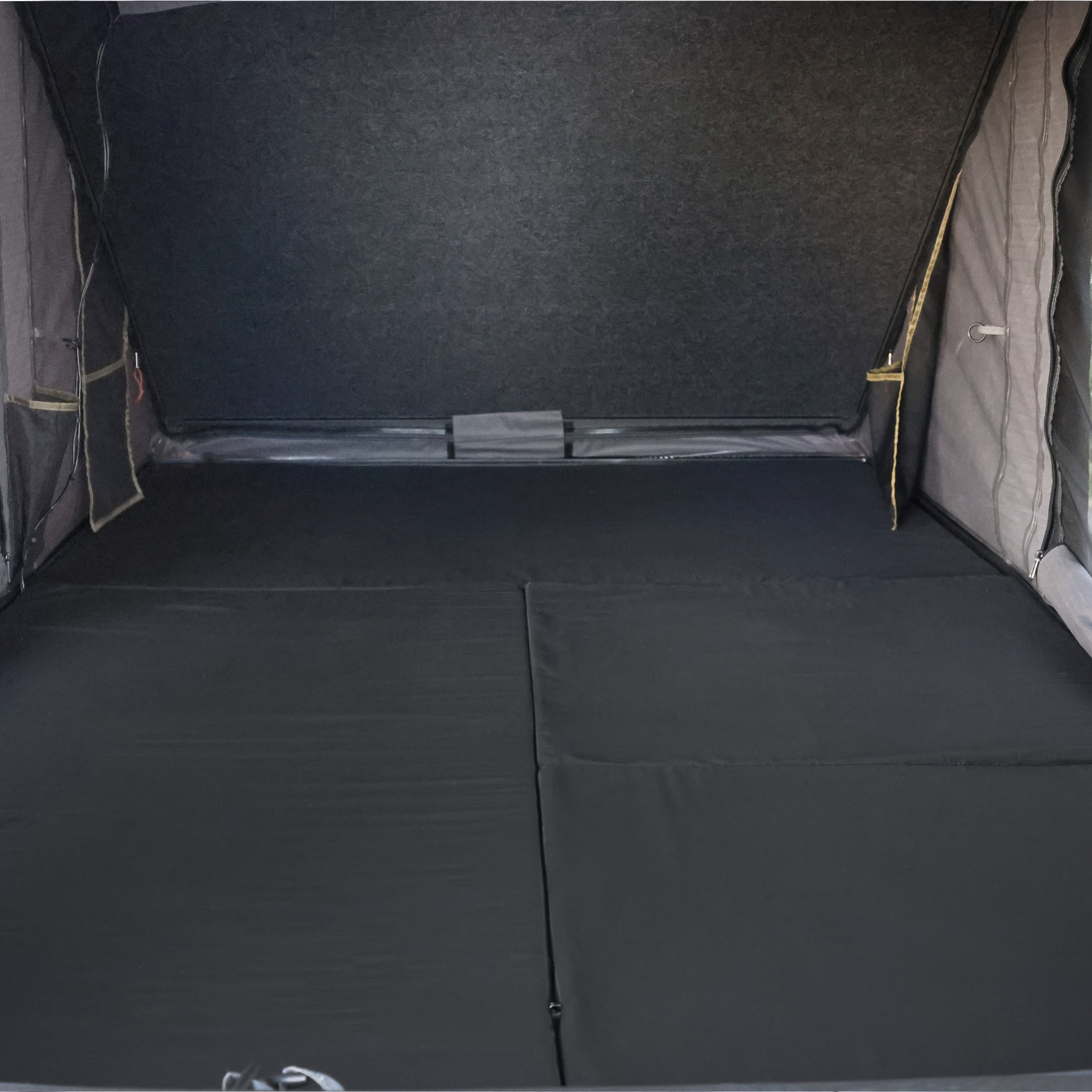 OVS Excursion Camper Shell Roof Top Tent Combo