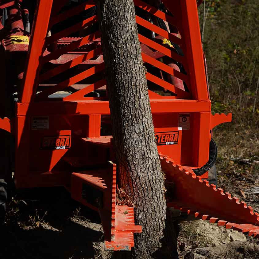 Eterra Riptide Tree and Stump Puller Attachment