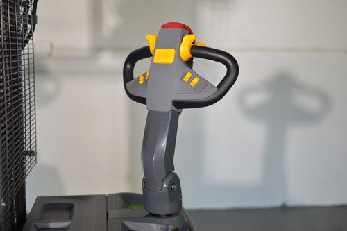 EKKO EB20CS-LI Full Powered Straddle Stacker 4400 lb Cap.