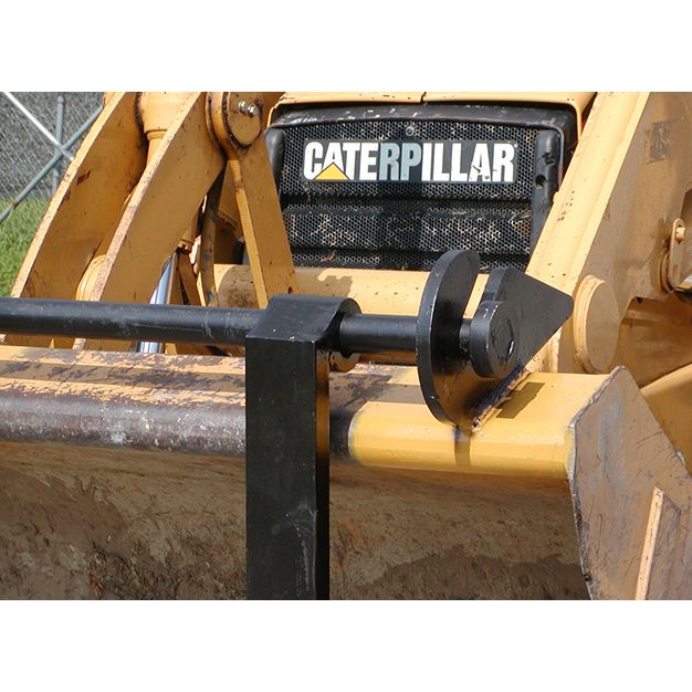 Star Industries Set of two 1½” x 4” x 42” Tines. 5500 lbs. cap. per pair