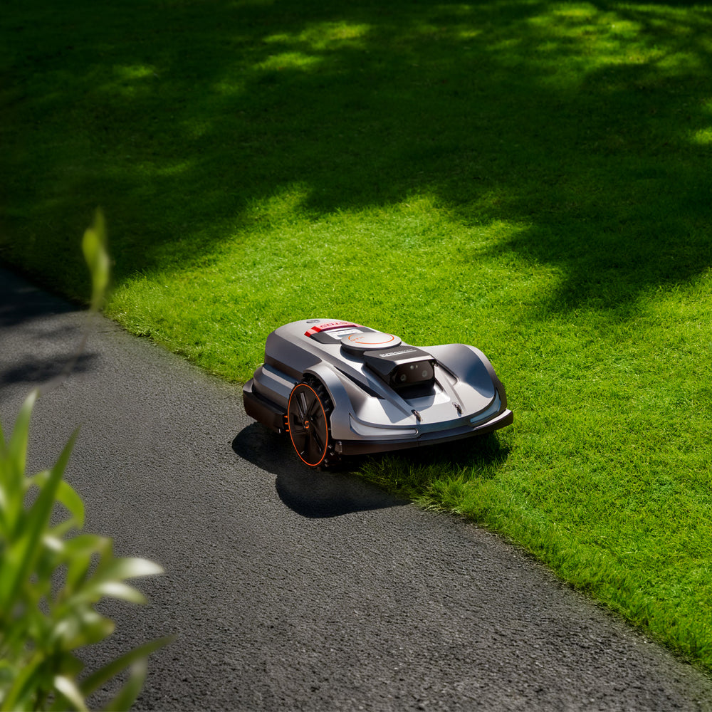 Sunseeker Elite X7 Gen 2 Wireless Robotic Lawn Mower