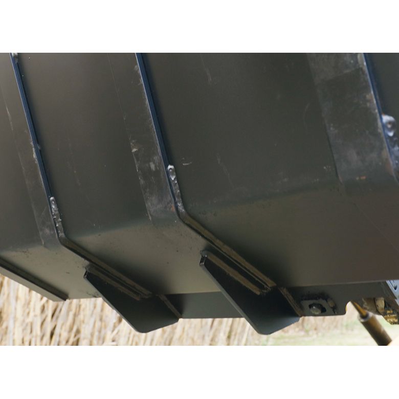 Star Industries Mini Skid Steer Concrete Placement Bucket